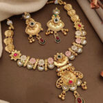 Red Stone Gold Necklace Set