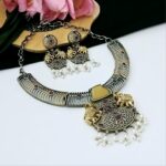 Dual tone stone necklace2