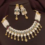 Antique Gold Choker 5
