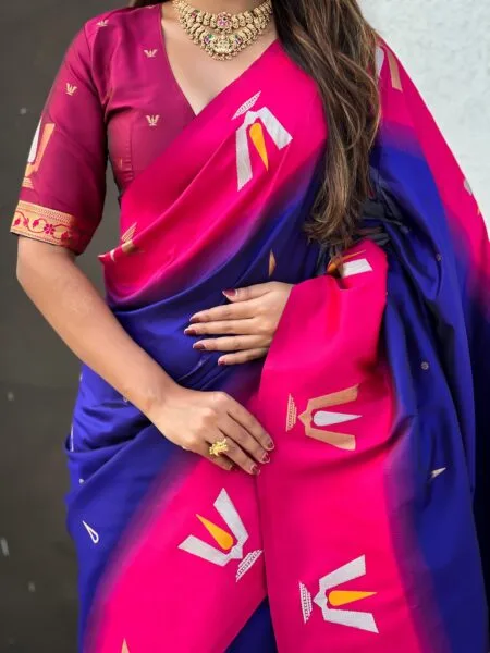 Soft silk saree with tilak meenakari weaves