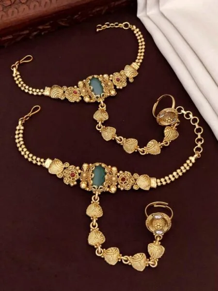 Designer Antique Gold Haath Phool | Traditional Bridal Haath Panja with Hand-Carved Ring