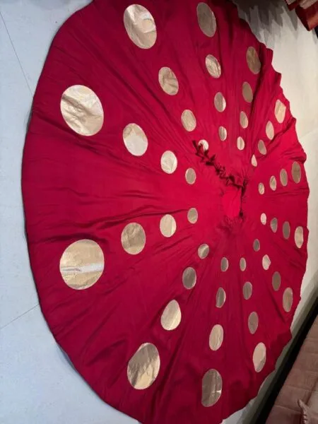 Polka dots flared skirt