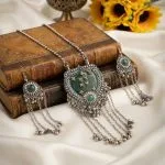 Green Oxidized necklace and earrings