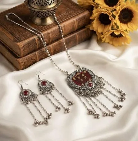 Red oxidized necklace and earrings